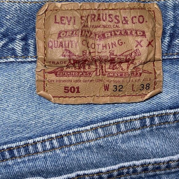 Vtg Levi's 501 Jeans Mens 32x38 Light Wash Button Up, Made In USA,‎ Mid-late 80s - Picture 5 of 8